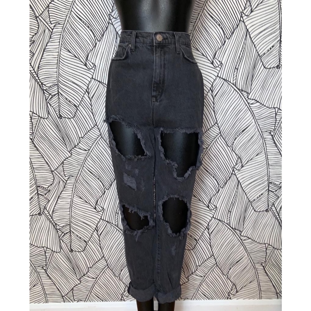 High Waist and Major Distress Washed Black Jeans